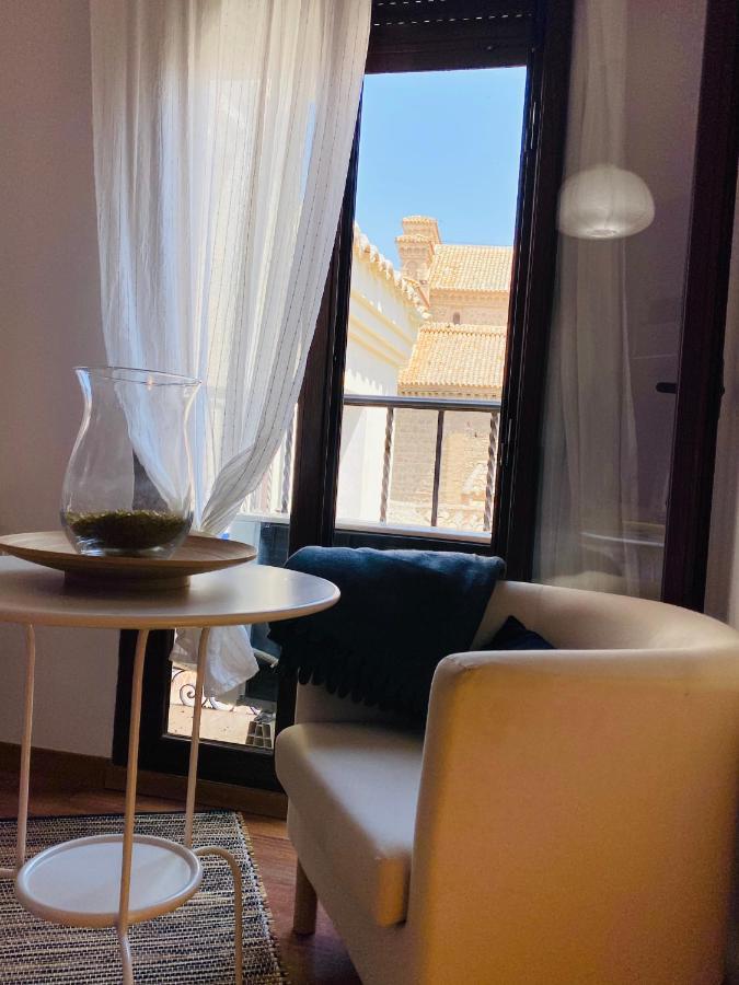 Toledorooms Estrella Con Azotea En El Casco Exterior foto